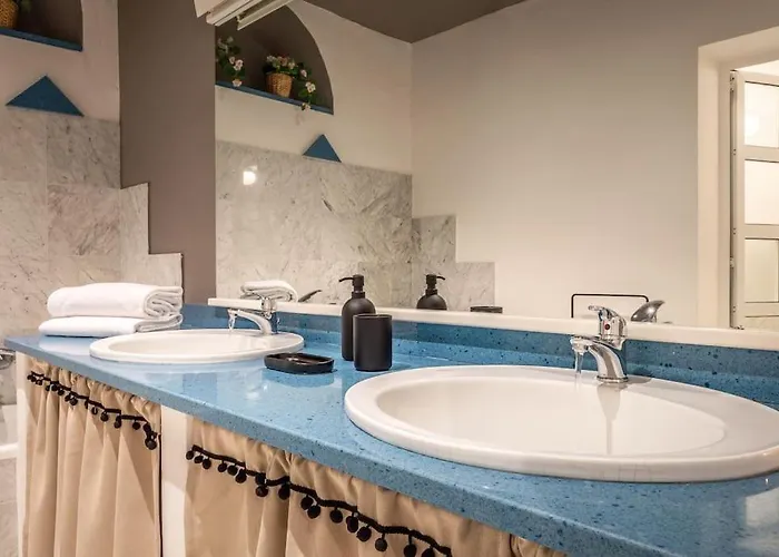 Marble - A Pochi Passi Dal Centro E Dalla Stazione Apartman