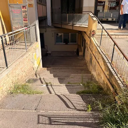 Marble - A Pochi Passi Dal Centro E Dalla Stazione 锡耶纳
