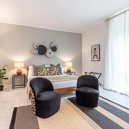 Marble - A Pochi Passi Dal Centro E Dalla Stazione Sienne